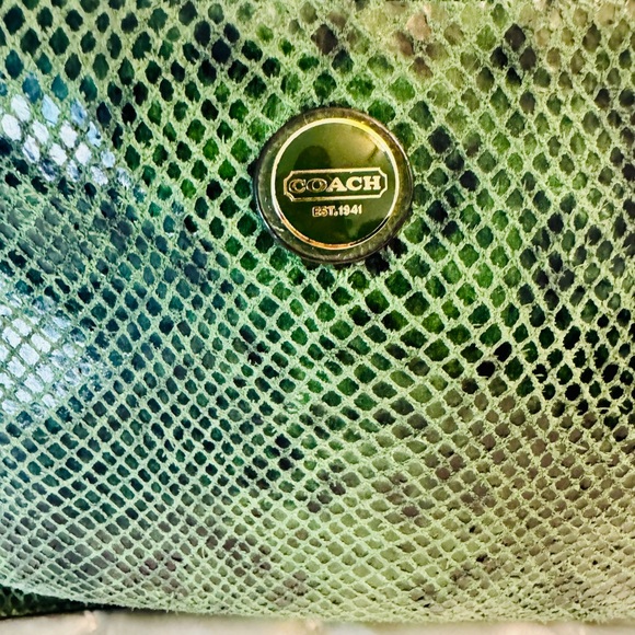 Coach Emerald Green Snakeskin Wristlet - Picture 2 of 10